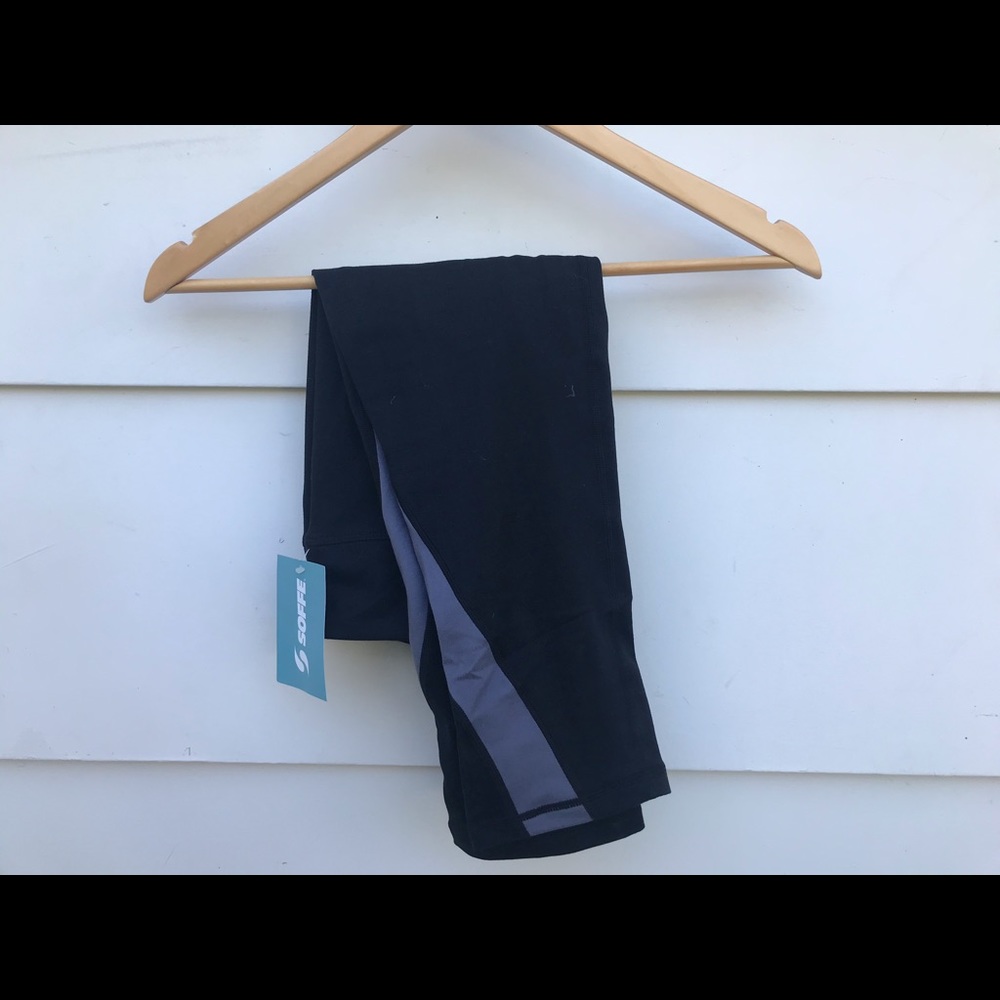 Soffe capri leggings